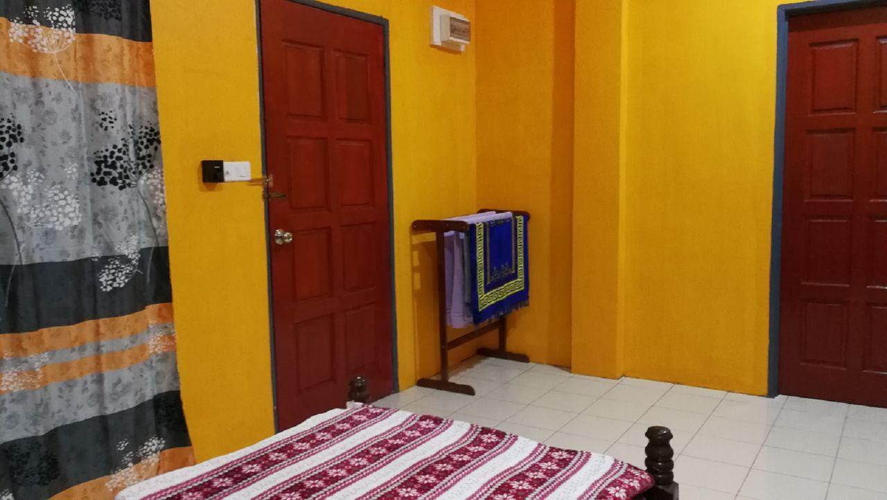 Homestay Koperasi Surau Alfalah Семпорна Екстер'єр фото